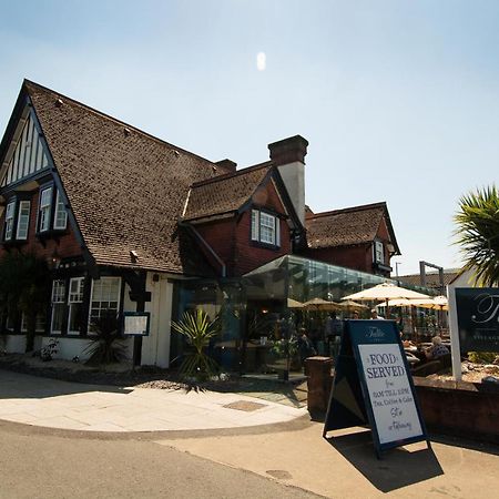 Tullie Inn Balloch Bagian luar foto