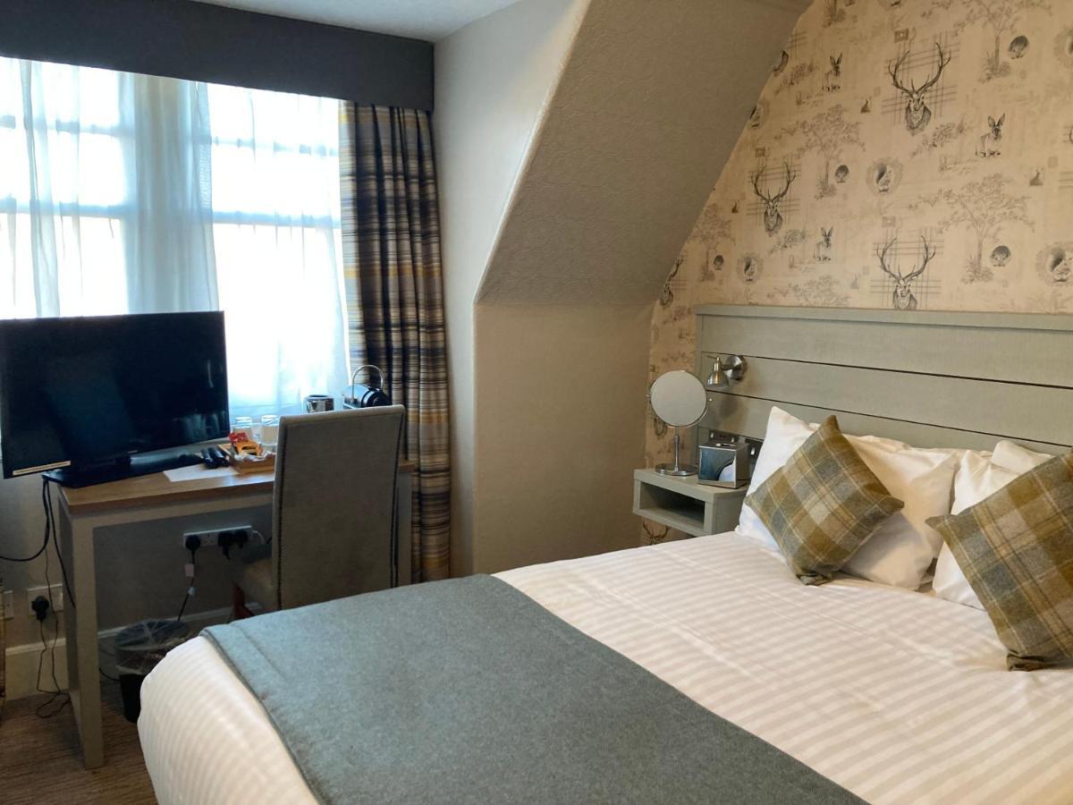 Tullie Inn Balloch Bagian luar foto