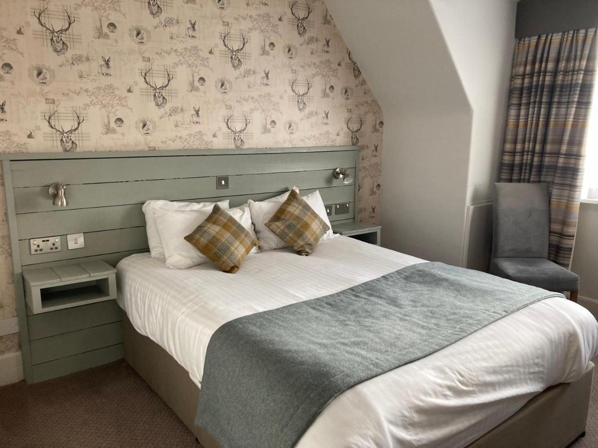 Tullie Inn Balloch Bagian luar foto