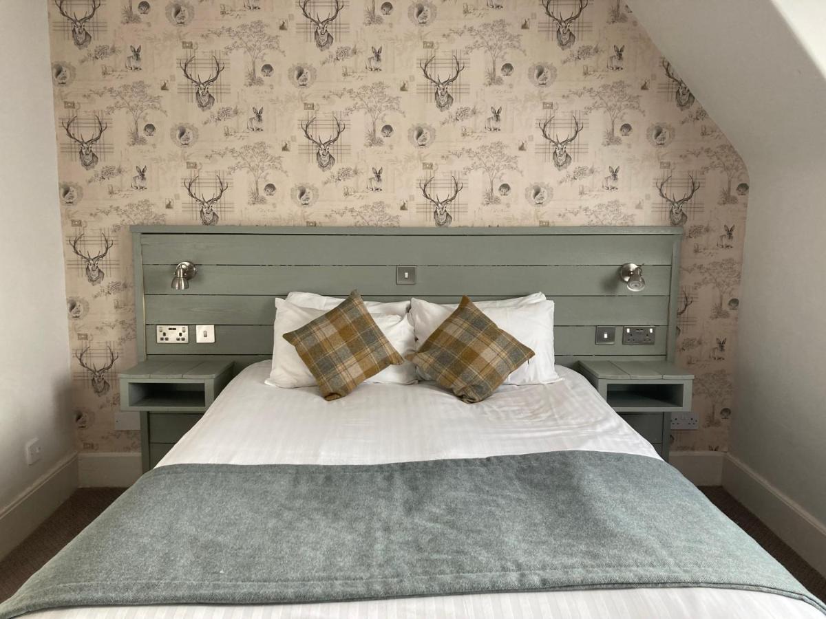 Tullie Inn Balloch Bagian luar foto
