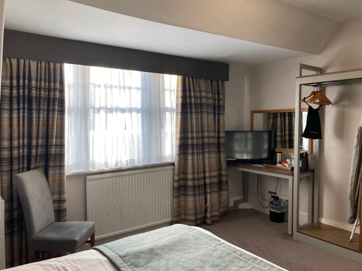 Tullie Inn Balloch Bagian luar foto