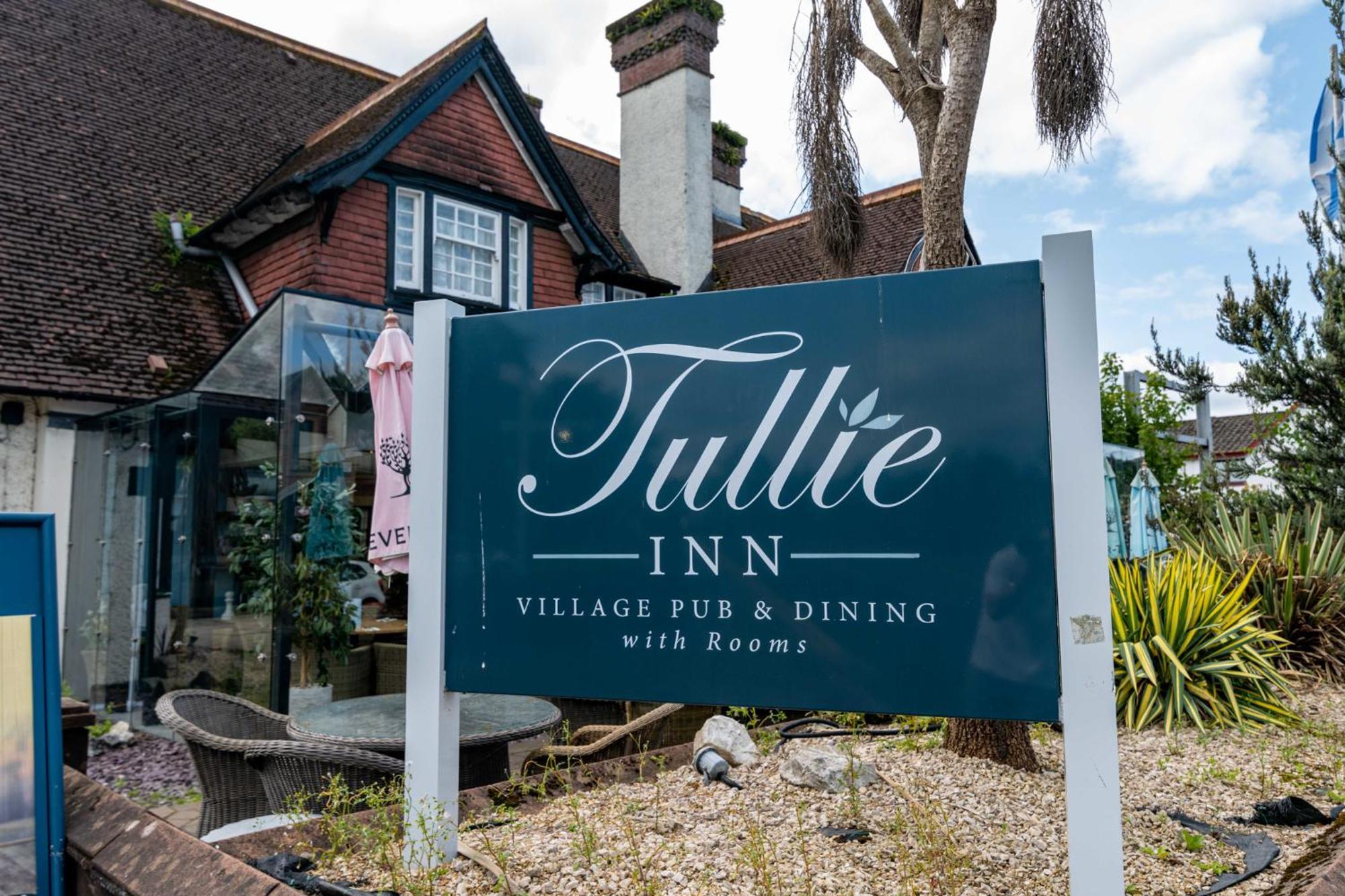Tullie Inn Balloch Bagian luar foto