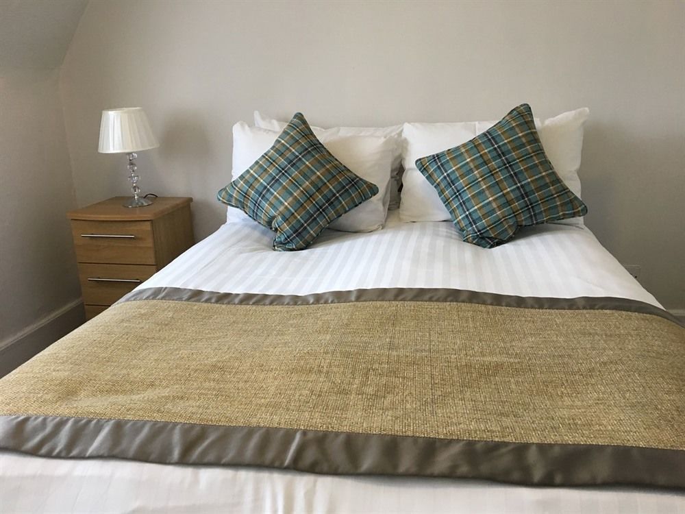 Tullie Inn Balloch Bagian luar foto