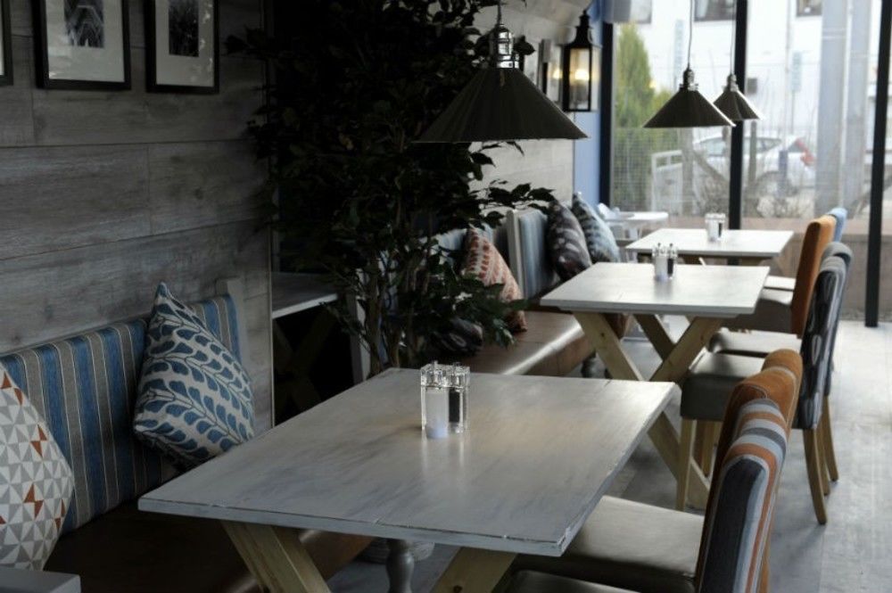 Tullie Inn Balloch Bagian luar foto