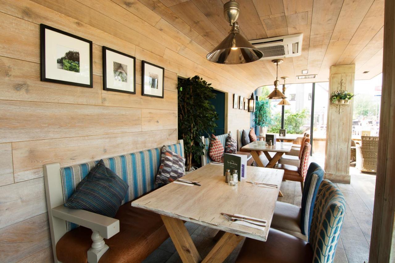 Tullie Inn Balloch Bagian luar foto